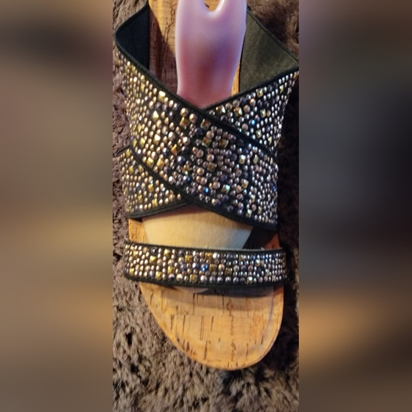 EUC XOXO Studded Cork Wedges - Picture 2 of 5